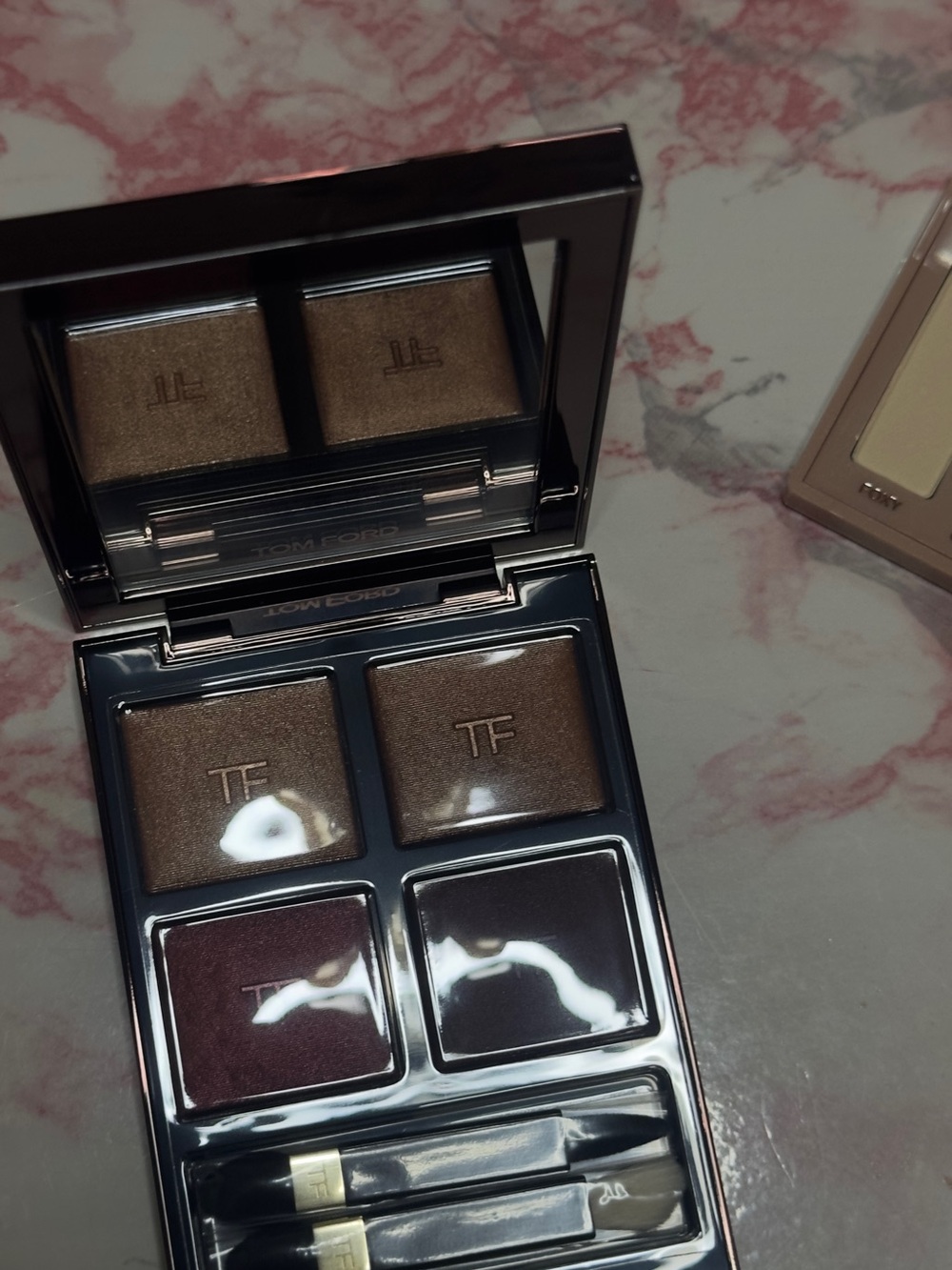 Tom Ford Four-Pan Eyeshadow Palette — Bronze, Brown & Plum Mix